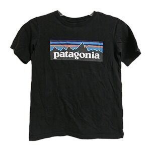 Patagonia T-Shirt Kid S 7-8 Black P-6 Logo Graphic Short Sleeve Crew Neck Cotton
